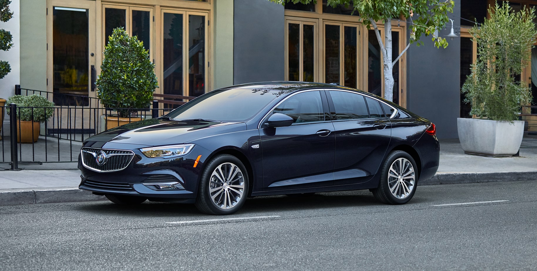 Choose Your Regal: Sportback, GS & TourX | Buick Luxury Cars